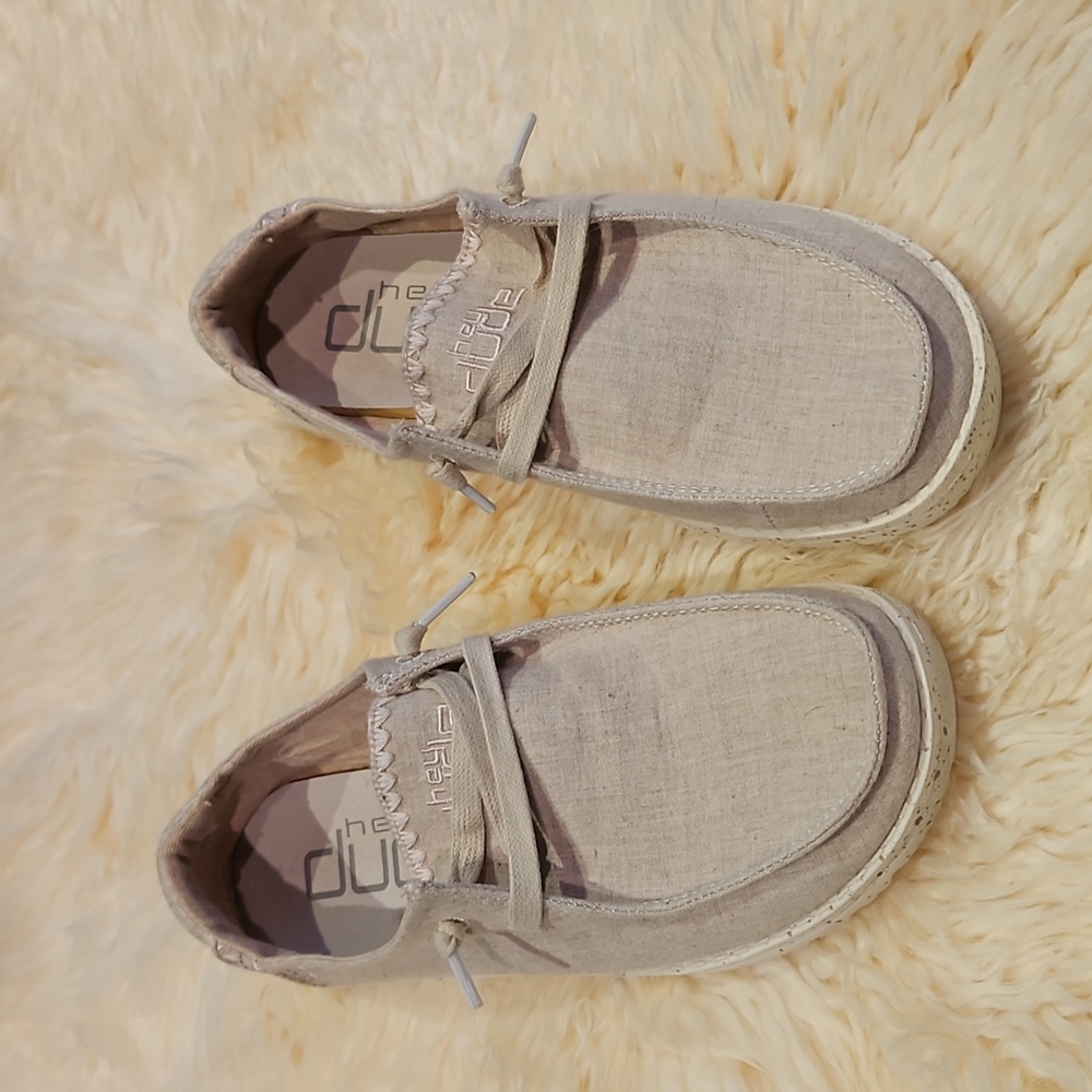 Hey  dude women's slip-on shoes